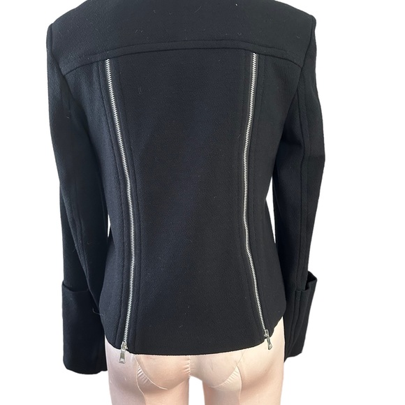 Proenza Schouler black jacket in size 4. Zippered back detail. Gorgeous buttons - Picture 7 of 14